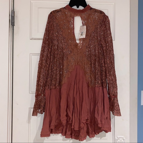 Free People Secret Origins Pieced Lace Tunic in Dusty Rose - Picture 6 of 6
